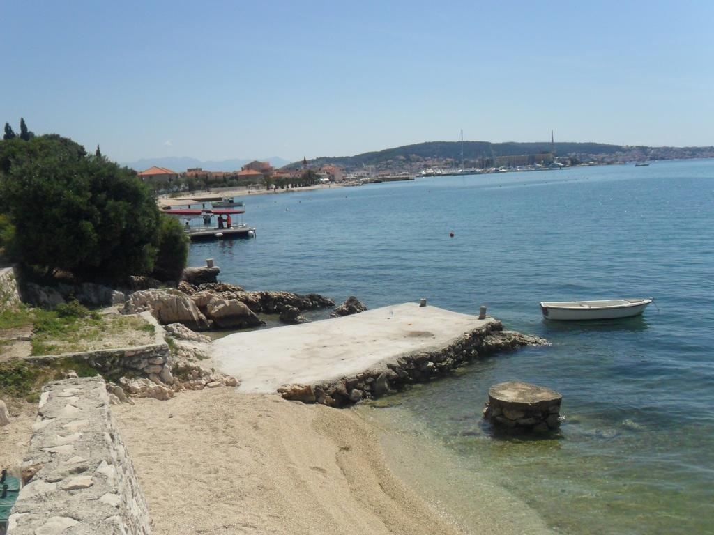 Apartments Valjan Trogir Eksteriør bilde