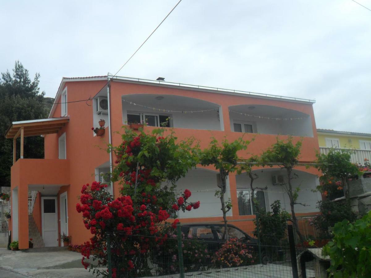Apartments Valjan Trogir Eksteriør bilde