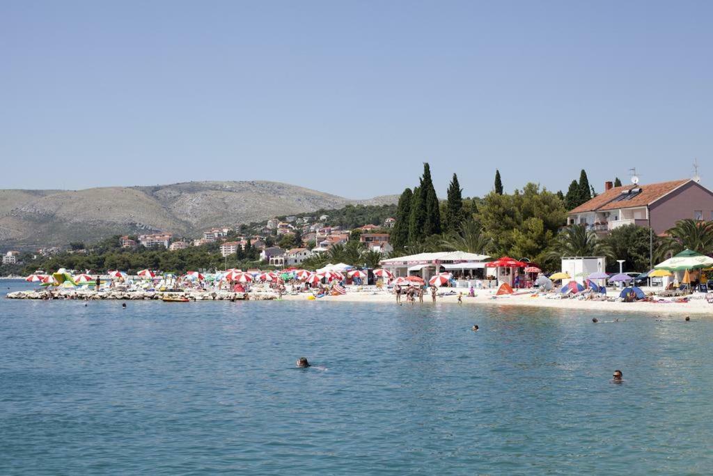 Apartments Valjan Trogir Eksteriør bilde